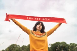 Arrow Scarf / You are here scarf