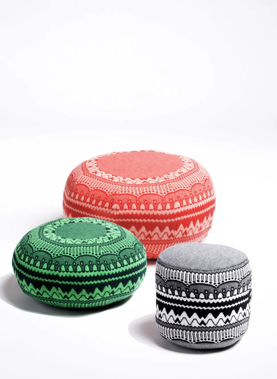 Ernest Pouffe in ZigZag - Red
