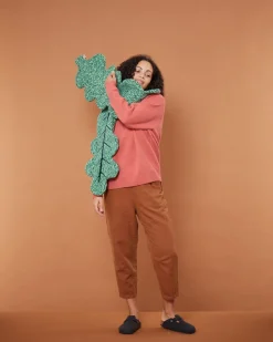 Mighty Oak Scarf - Springtime